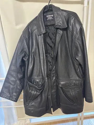 WORLDWIDE STUDIO 블랙 가죽 자켓