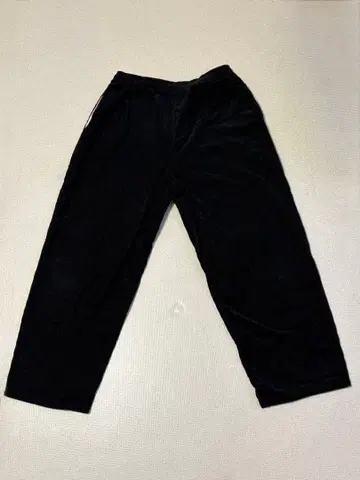 블랙 코듀로이 와이드 팬츠