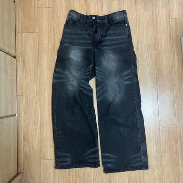 다크 그레이 와이드 레그 데님