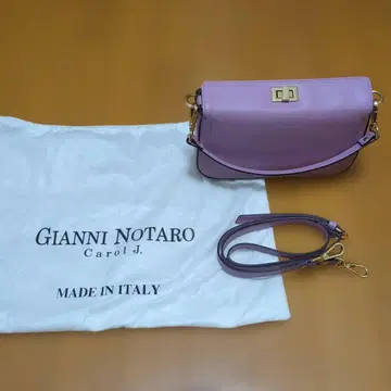 GIANNI NOTARO Caroi J 백