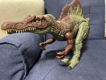 데미지! 빛나는 스피노사우루스 [ 쥬라기 월드 ] 공룡