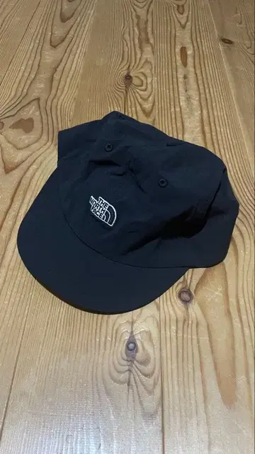 THE NORTH FACE 액티브 브라이트 그래픽 캡