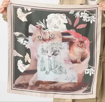 PAUL & JOE 고양이 스카프