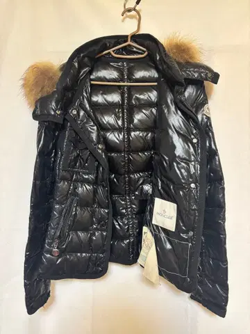 MONCLER 블랙 다운 재킷