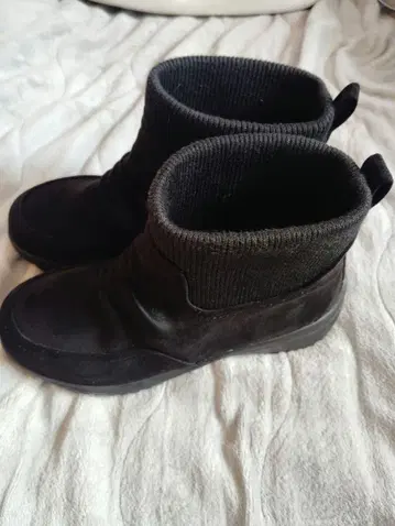 biofitter 블랙 어그 부츠 니트 커프 포함