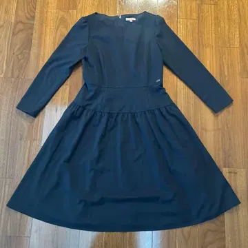 TOCCA 네이비 긴팔 무릎 기장 원피스 사이즈 4