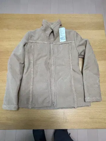 베이지 플리스 무스탕 코트 34