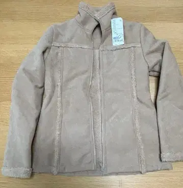 베이지 플리스 무스탕 코트 34