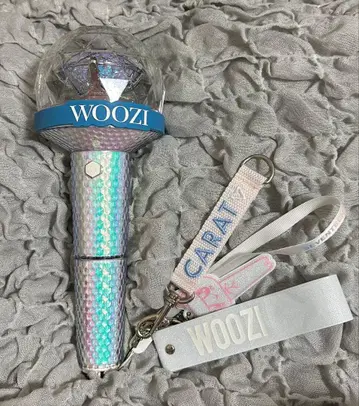 WOOZI 응원봉 세트