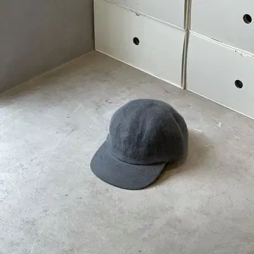 Nine Tailor N-364 castana cap