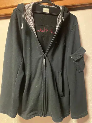 Kal Helmut 블랙 후드티