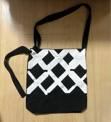 SixTONES 러프스트 토트백 투어백