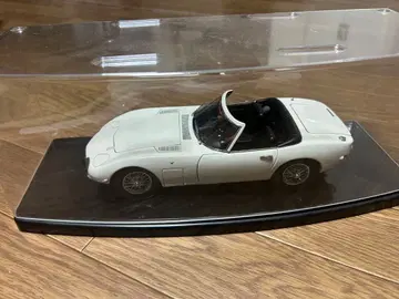 도요타 2000GT 007 본드카 화이트 오픈카 1/18 AUTOART