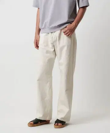 아이보리 배기 데님 팬츠 유나이티드 애로우즈 UNITED ARROWS