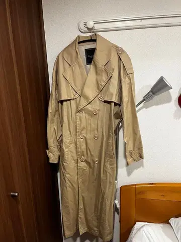 Unrelaxing 베이지 트렌치코트