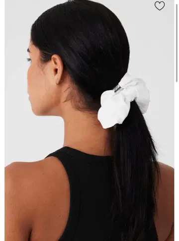 alo 화이트 스크런치