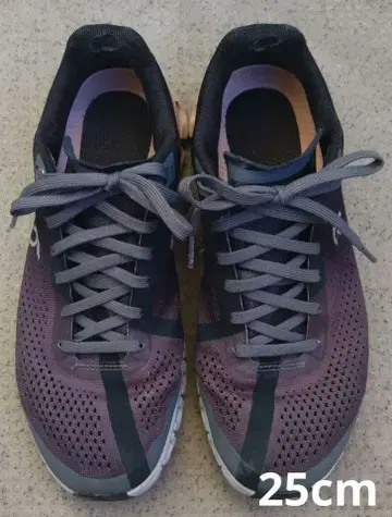 ON 그레이 핑크 스니커즈 25cm