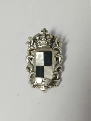 justin davis S.E.X 펜던트