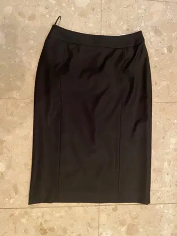 띠어리 럭스 새상품급 EXECUTIVE VEVILA