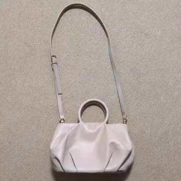 그린 레이블 릴랙싱 숄더백 크림