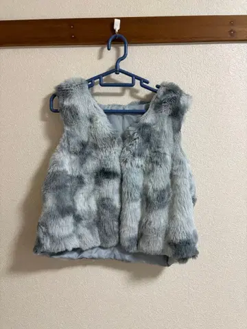 새상품 베스트 퍼 조끼 여성용 M 사이즈 L 사이즈 그레이