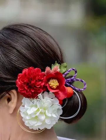 일본풍 머리 장식 합성 꽃 빨흰