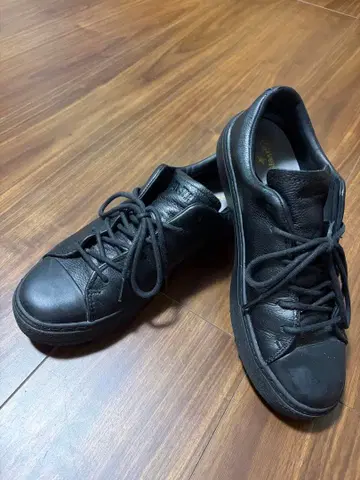 [ 새상품급 ] 컨버스 올스타 올블랙 가죽 스니커즈