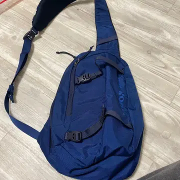 파타고니아 Atom 8L