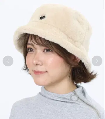 [새상품급] MARY QUANT 아이보리 버킷햇