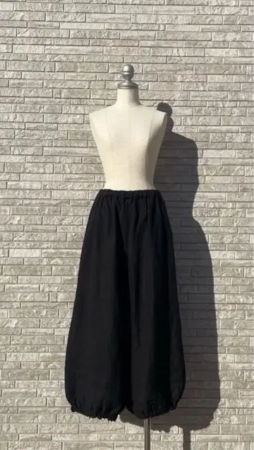 루미네 타치카와점 한정 상품 린넨 루나 포켓 팬츠 블랙