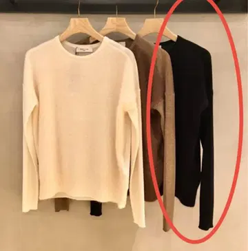 Demi-LuxeBEAMS 플러피 크루넥 풀오버 17,600엔