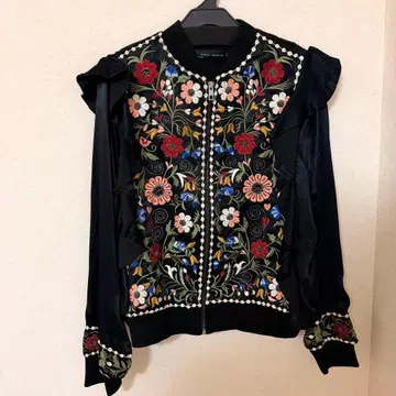 ZARA WOMAN 보타니컬 플라워 자수 블루종