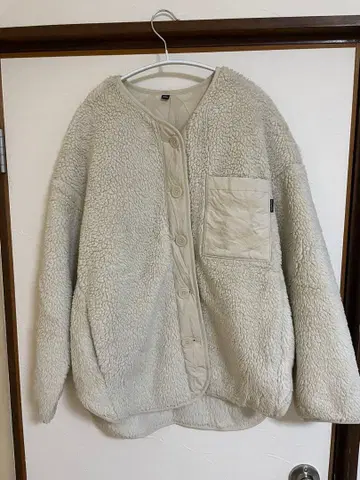 유니클로 마리메꼬 보아 자켓