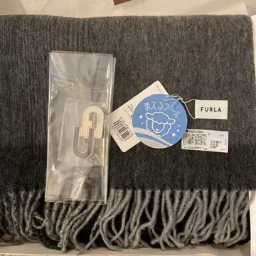 FURLA 울 스톨 핀 포함