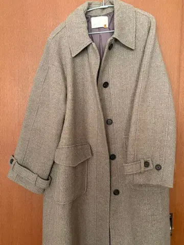 Being beige (한국 구매) 롱 코트