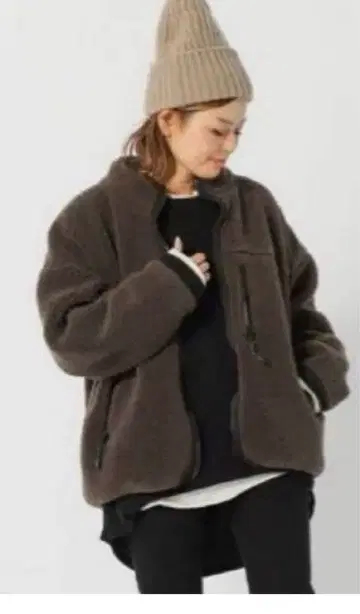 Deuxieme Classe 두지엠 클라세 보아 블루종 브라운