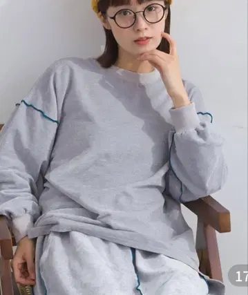 벨로아 슬라브 풀오버 LUPILIEN 라이트 그레이