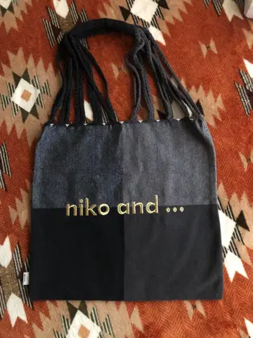 niko and - 토트백 블랙/그레이