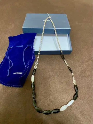 NEWYORKER 오벌 비즈 목걸이