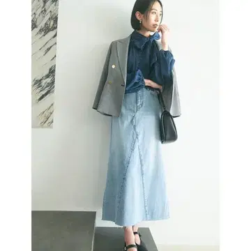 새상품 미라 오웬 A라인 뒷트임 롱 데님 스커트