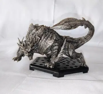 몬헌 스톤 모델 마가이마가도 피규어 새상품급 컬렉션