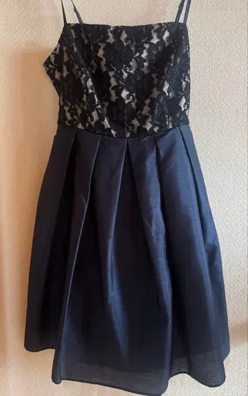 네이비 레이스 A라인 드레스