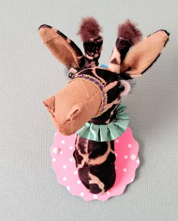 [눈이 반짝] 기린 애니멀 트로피