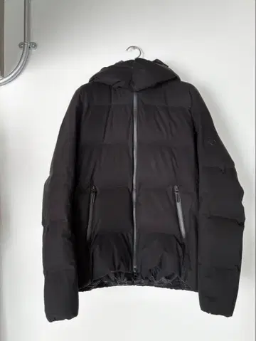 DESCENT ALLTERRAIN 다운 M 블랙 미즈사와 다운 앵커