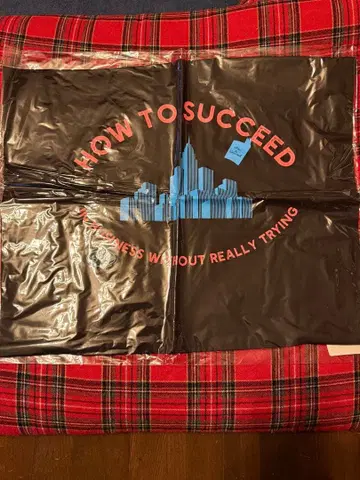 HOW TO SUCCEED 마르쉐 백 블랙