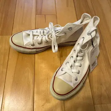 컨버스 화이트 하이컷 스니커즈