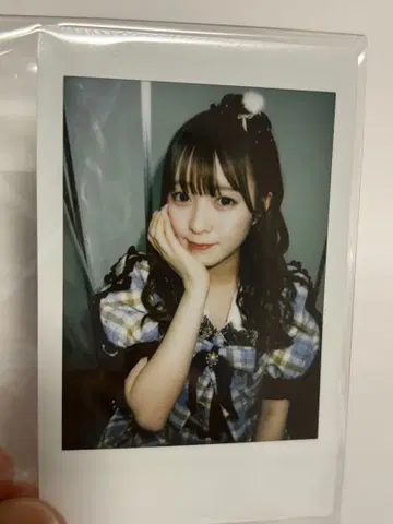 CUTIE STREET 큐스토 우메다 미유 폴라로이드