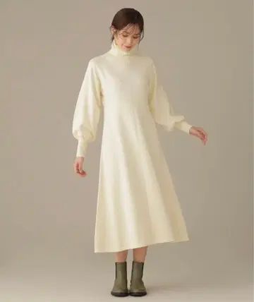 벌룬 소매 하이넥 니트 원피스