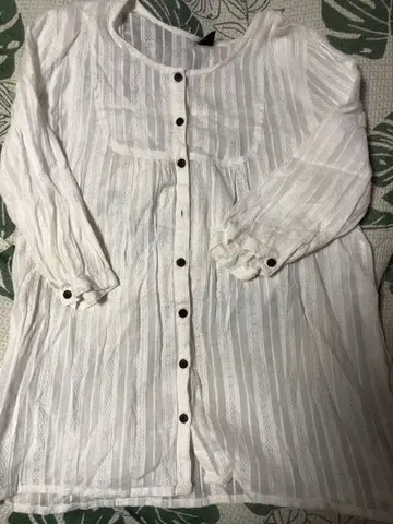 새상품급 화이트 코튼 100 블라우스