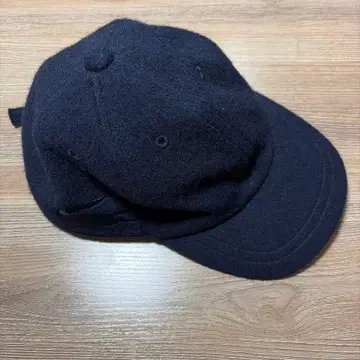 LACOSTE 네이비 울 캡 58cm